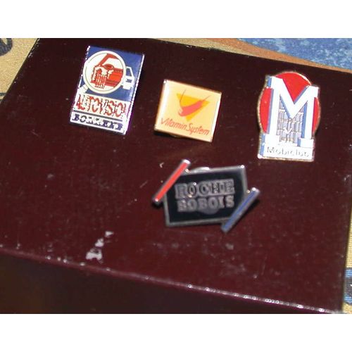 4 Pins Divers