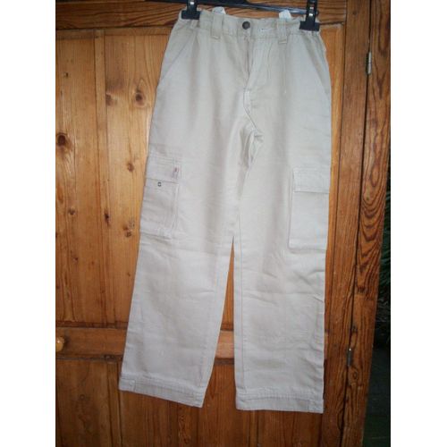 Pantalon Neuf, Marque We