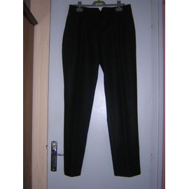 Pantalon H&m Taille 38 Polyester 63% Rayon 37%.