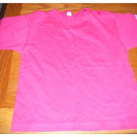 T-Shirt Décathlon T 2 Ans Rouge Comme Neuf