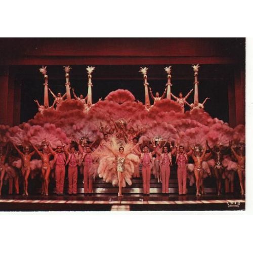 Tableau Final De La Revue "Zizi Je T'aime" De Roland Petit Au Casino De Paris En 1976