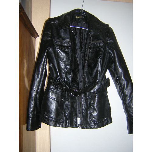 Veste Escandelle M 57% Pu 43% Viscose.
