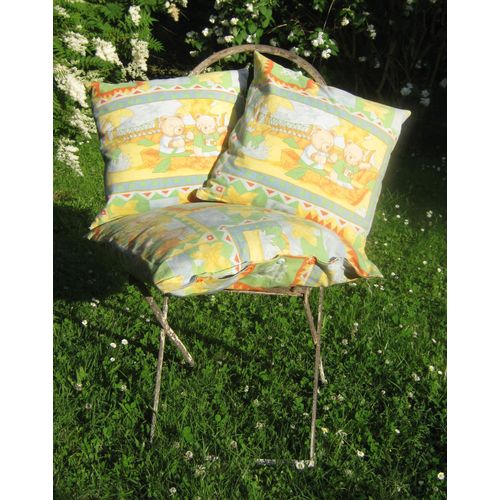 Accessoire Decoration : 2 Coussin + 1 Oreiller - Imprime Deco Double Face - Housse Coton Dehoussable - Lot De 3 - Chambre Enfant Garcon Fille