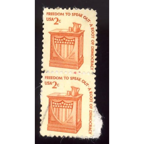 Timbre U S A, Freedom To Speak Out A Root Of Democracy, U S A 2 Cents Oblitérés (2 Timbres)