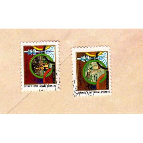 Lot De 2 Timbres Ajman Emirats Arabes Unis Jeux Olympiques Munich 1972 Médaille D'or
