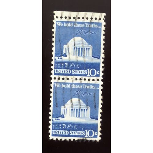 Timbre U S A, We Hold These Truths, 10 Cents, Oblitéré (2 Timbres)