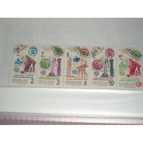 Sharjah , Lot De 5 Timbres , Espace Et Télécommunications