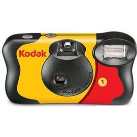 ② appareil argentique Kodak Reinette 1A avec flash Agfatronic
