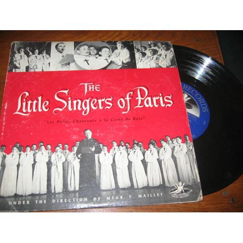 The  Little Singers Of Paris     // Century Noels / Chanson Joyeuse De Noel /  Noel From Savoy /  A La  Claire Fontaine / L Alouette / Madre En La  Puerta / Adieu Foulards ..