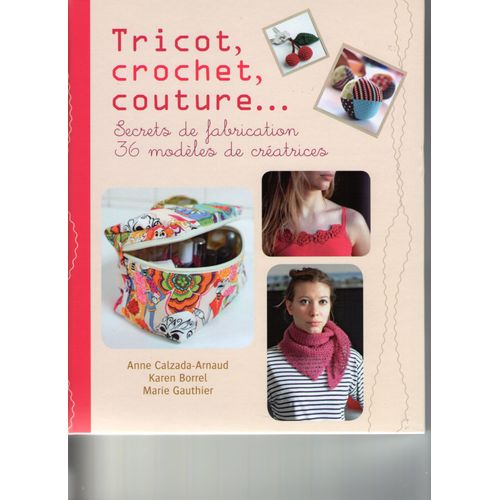 Tricot, Crochet, Couture + Range-Ciseaux Et Pique-Aiguilles À Coudre