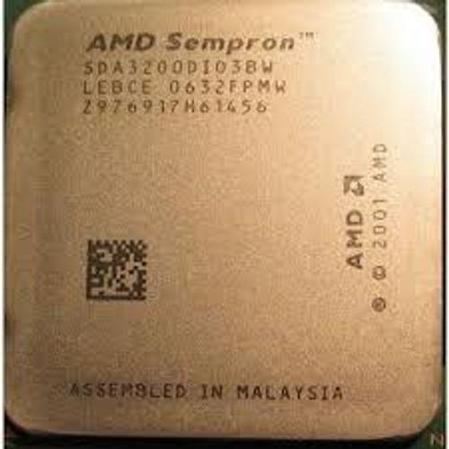 Processeur AMD Sempron 64 3200+ - 1.8 GHz - Socket 939 - L2 256 Ko (SDA3200DIO3BP)