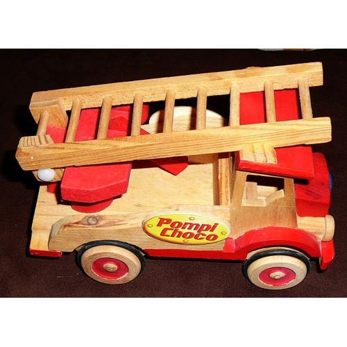 Camion De Pompiers  En Bois  Pompi Choco