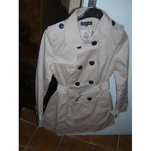 Parka Attentif 38 Coton 95% Spandex 5% Doublure 100% Polyester.