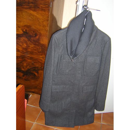 Manteau Camaïeu Taille 42 Laine 50% Polyester 50%.