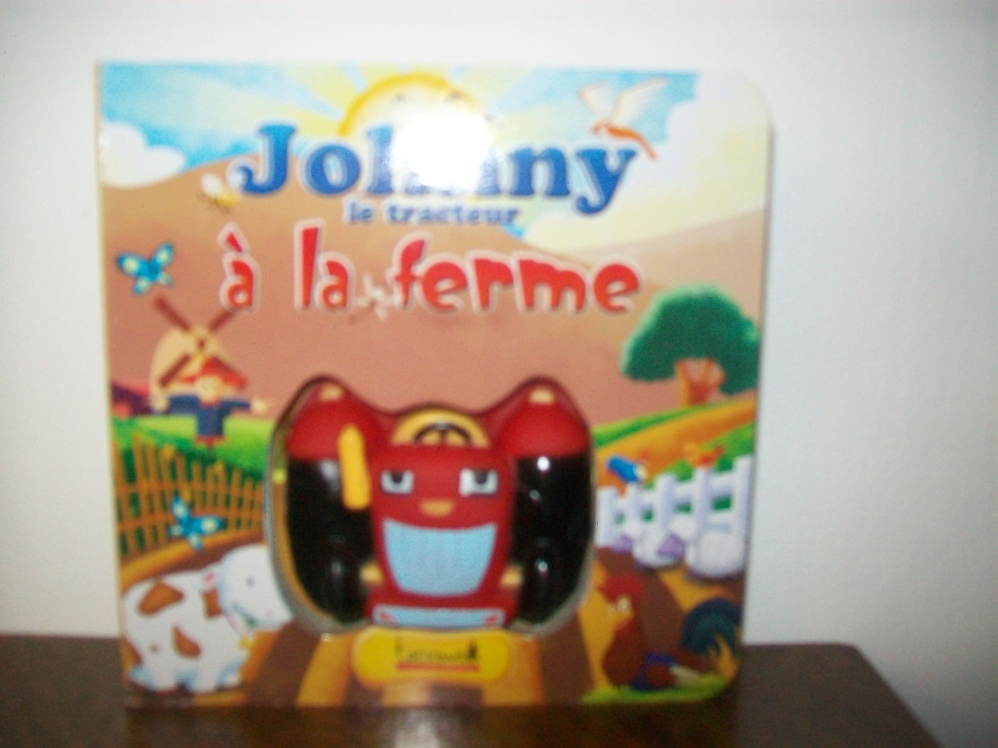 johnny le tracteur a la ferme