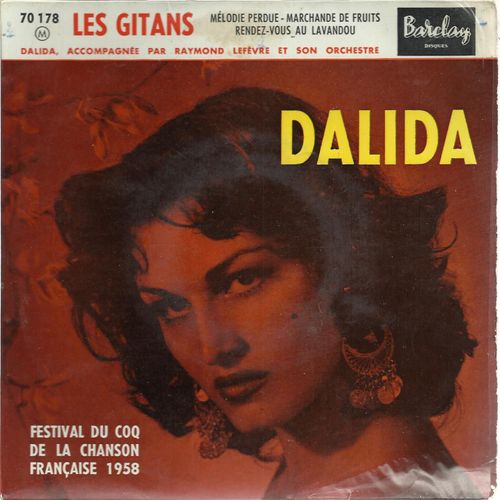 Les Gitans (Pierre Cour, Hubert Giraud)  - Melodie Perdue (Jean Broussolle - Hubert Giraud)  /  Marchande De Fruits (Jean-Yves Gran) - Rendez-Vous Au Lavandou (André Pascal, Paul Mauriat)