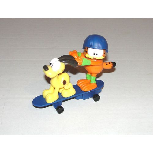 Garfield + Son Chien Sur Skate Quick