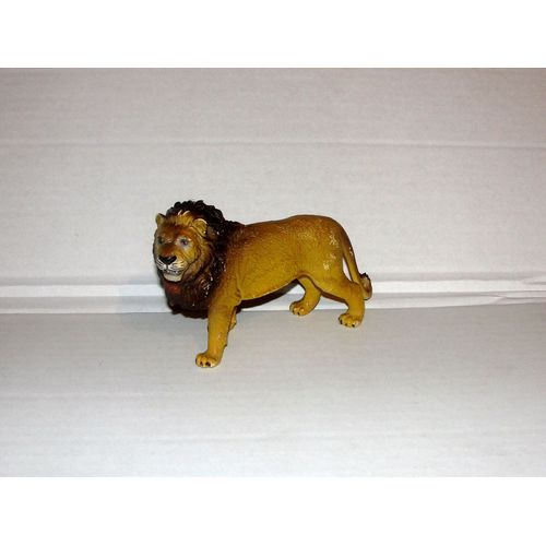 Lion Figurine Animaux  Bully Handrainted 16 Cm