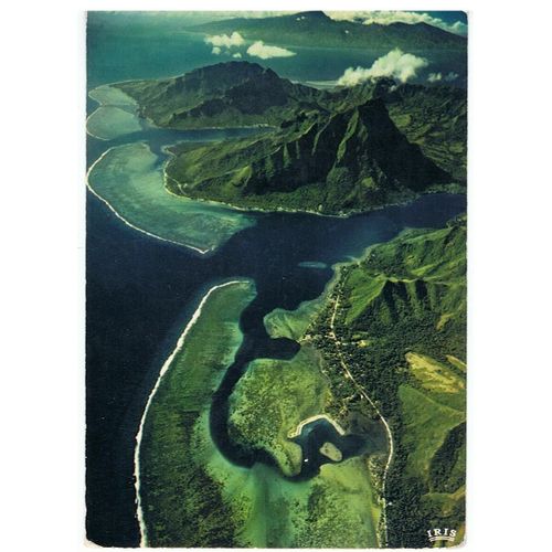 Moorea. La Baie D'opunohu.