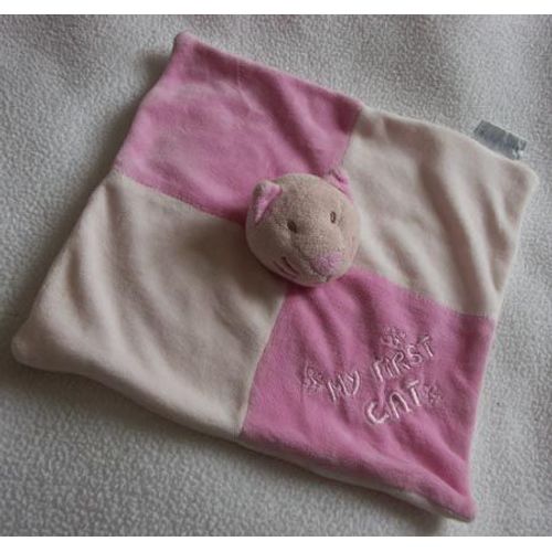 Doudou Chat Plat Kiabi . Carré 21 Sur 22 Cm.
