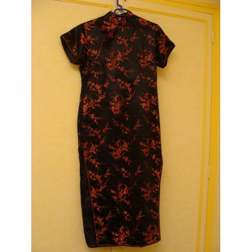 Robe Chinoise Noire Et Rouge