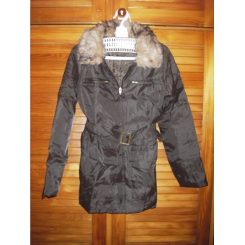 Parka 3 Suisses ,Col Fausse Fourrure Amovible ,De Couleur Marron Foncé ,Taille 38/40 .