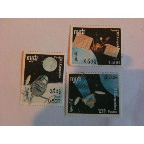 Lot De 3 Timbres Espace Cambodge 1988