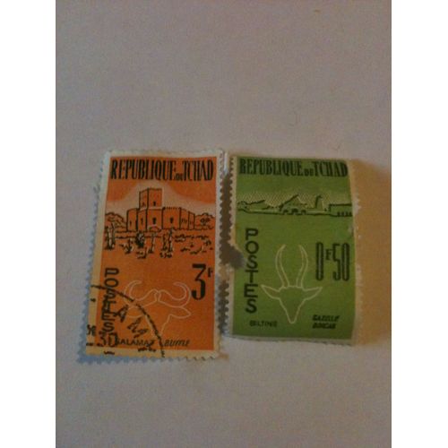 Lot De Deux Timbres Ville République Du Tchad