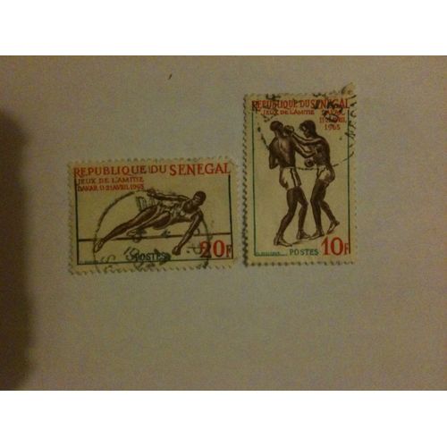 Lot De Deux Timbres Jeux De L'amitié Sénégal 1963