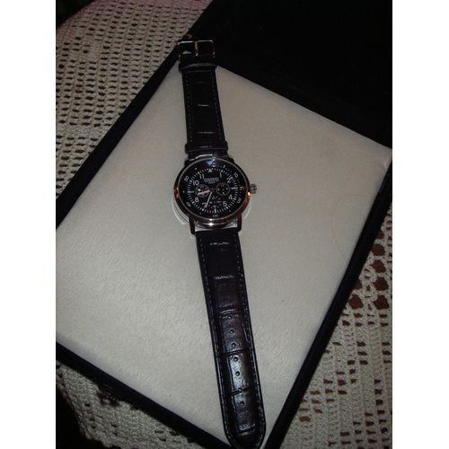 Montre Atlasfor Men Watch Mountain Spirit ,Mouvement Quartz ,De Couleur Noire ,Garantie 2 Ans .