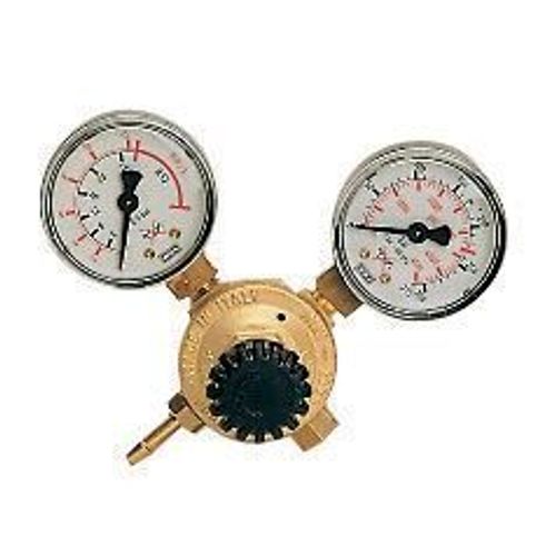 Régulateur de gaz avec 2 manomètres Telwin 722119