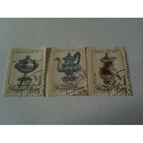 Lot De 3 Timbres Objets Renaissance Hongrie 1988