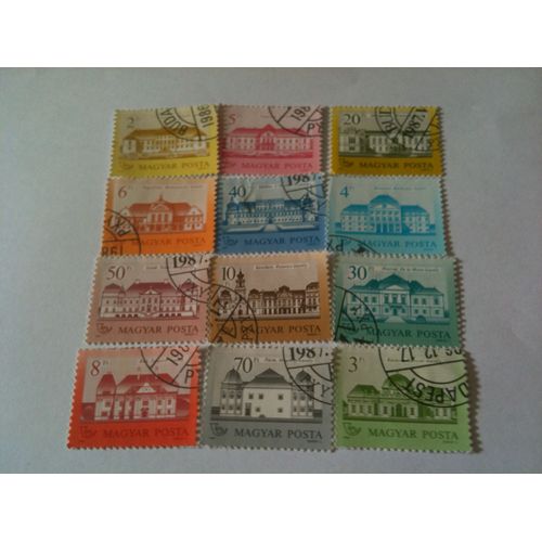 Lot De 12 Timbres Batiments Publics Hongrie 1987