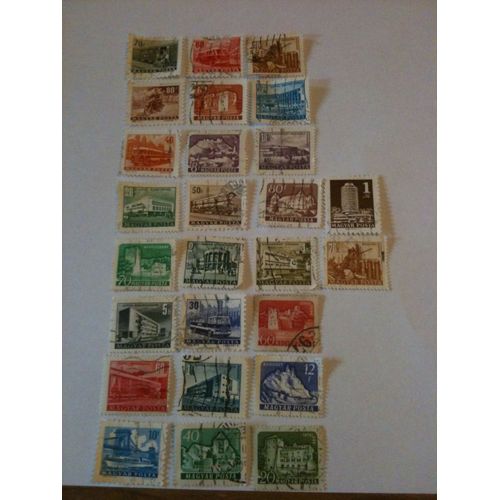 Lot De 26 Petits Timbres Monuments Hongrie