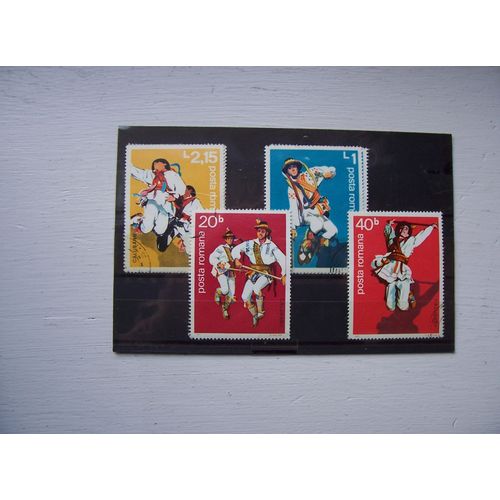 Série 4 Timbres Folklore Danse Roumanie 1977