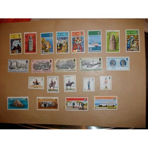 Guernesey 22 Timbres Neufs Differents Td39