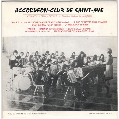 Voulez Vous Danser Grand Mère / La Rue De Notre Amour / Beer Barrel Polka /Ala Mexicana / Kalinka / La Chenille / La Bamboula / Sérénade Pour Deux Amours