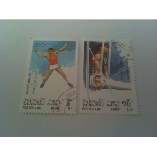 Lot De 2 Timbres Jeux Olympiques De Barcelone 1992 Laos