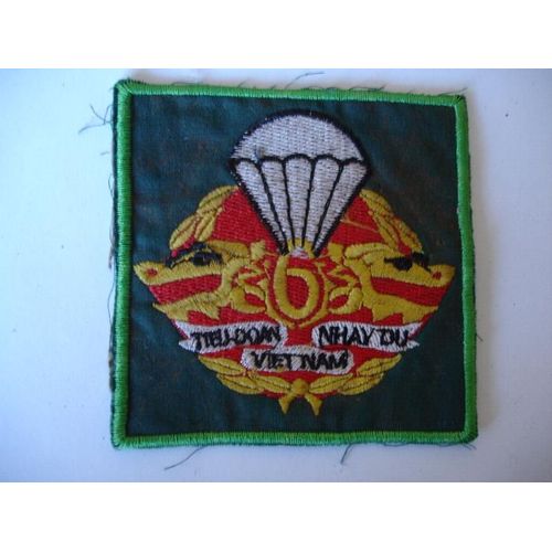 Ancien Patch Du 6°Bataillon De Parachutiste D'élite Aéroportée Vietnam