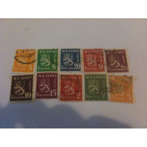 Lot De 10 Timbres Emblême Du Lion Finlande