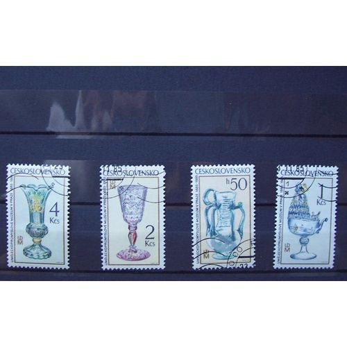 Série 4  Timbres Art Du Verre Tchécoslovaquie