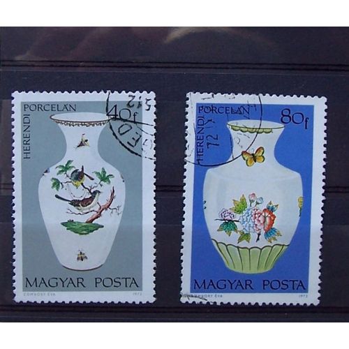 2 Timbres Porcelaine Hongrie