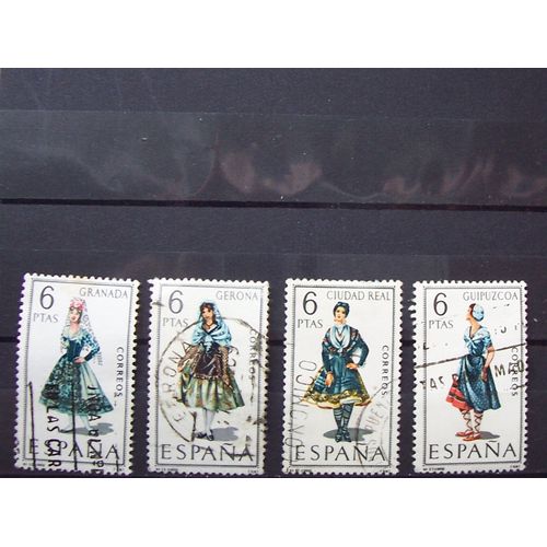 Série 4 Timbres Costumes 1968 Espagne