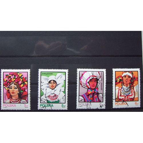 Série 4 Timbres Costumes 1983 Pologne