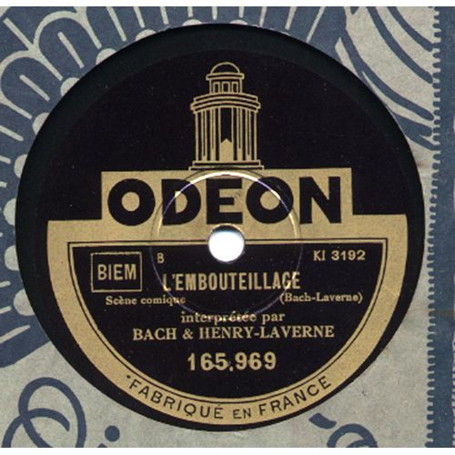 Un Début Au Théâtre / L'embouteillage