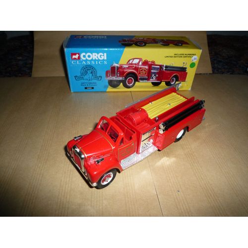 Corgi Classics Mack B Pumper Réf 52602-Corgi