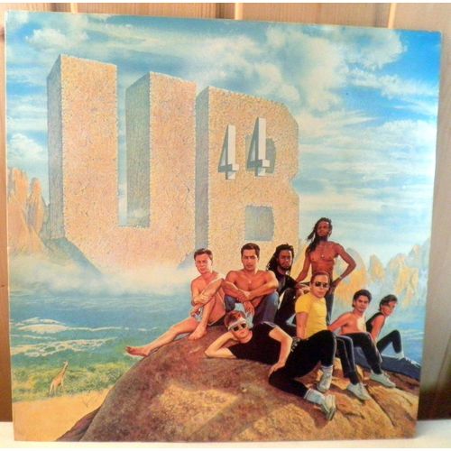 Ub44
