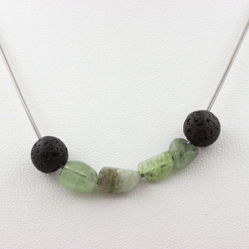 Collier Perles Apatite Verte De Madagascar + Lave 8 Mm. Chaine En Collier Femmes, Hommes. Taille Personnalisable.