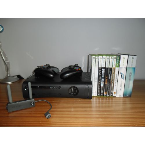 Xbox 360 Élite 120 Go + 11 Jeux + 2 Manettes Microsoft + Double Antenne Wifi Microsoft
