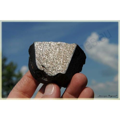 Météorite Nwa 6130 - Chondrite H4 De 246 Gr.